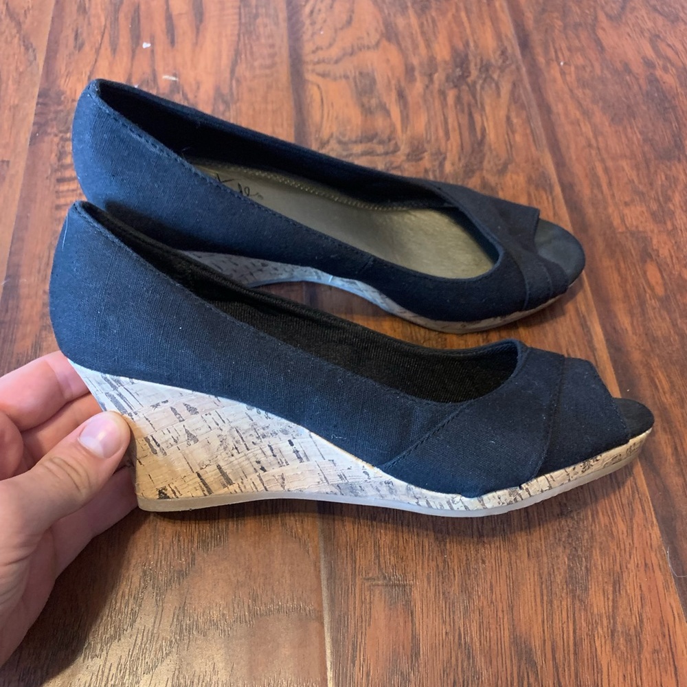 Women’s Life Stride Wedges
